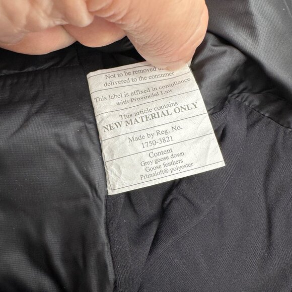 Lululemon Down For A Run Vest Goose Down Puffer Jacket Women's Athletic, Size 8 - Picture 4 of 9